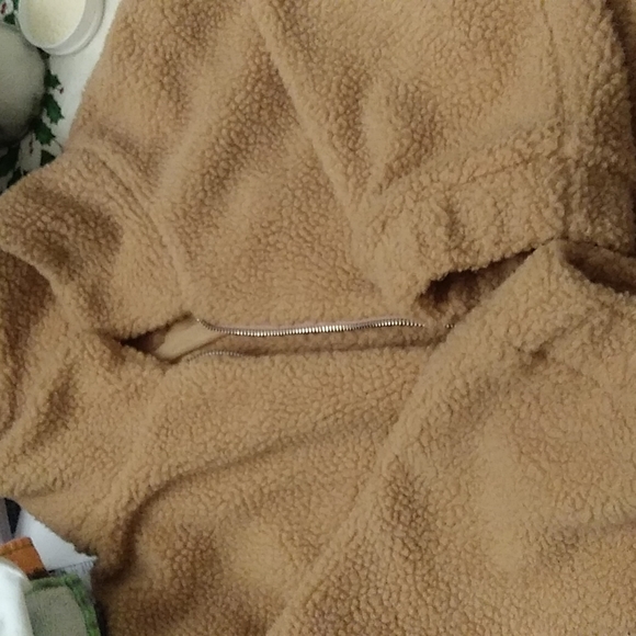 Zaful faux fur teddy jacket - Picture 5 of 8